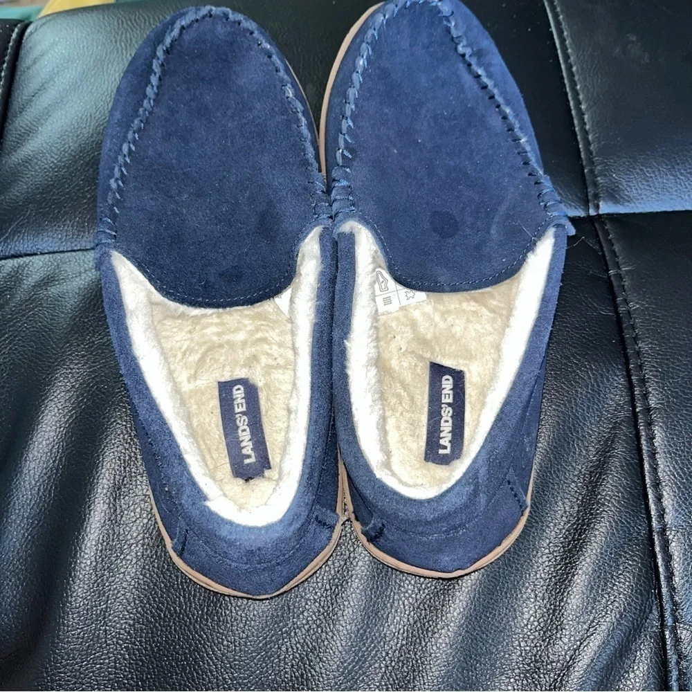 Lands' End Men's Blue Suede Loafers Slippers Sherpa 8